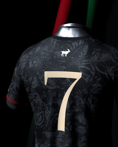 The Siu Cristiano Ronaldo 7 Black Football Shirt - 2023/2024